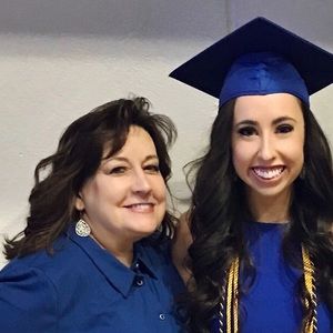 Meet your Posher, Linda